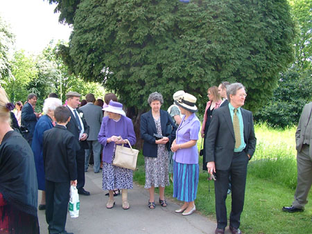 2004_05220071