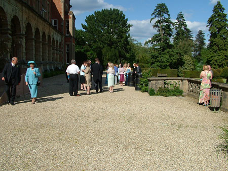 2004_05220480